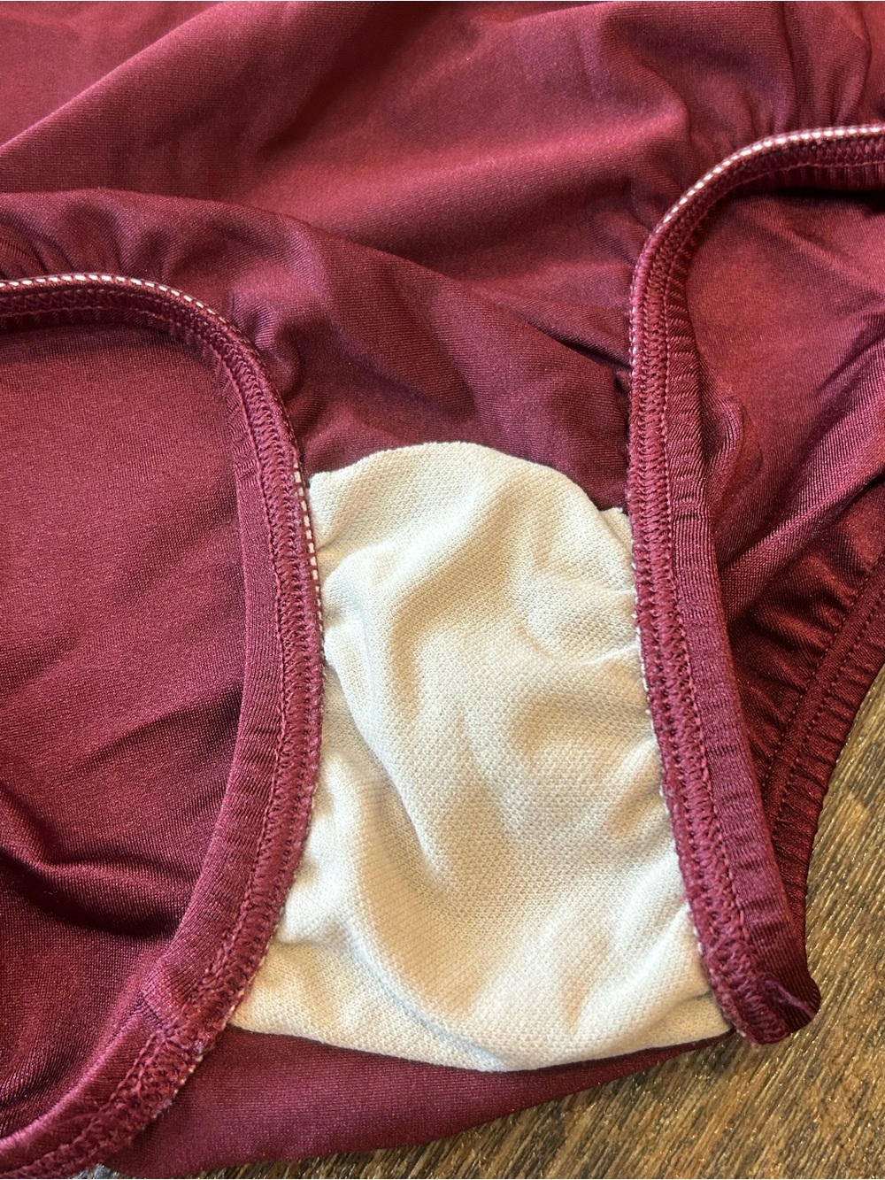 Women's Burgundy Textured Dance Leotard Small - Picture 4 of 9